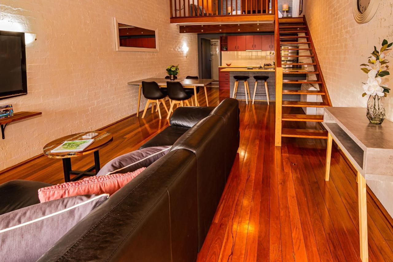 Апарт отель Great Escape Lofts Глостер Экстерьер фото